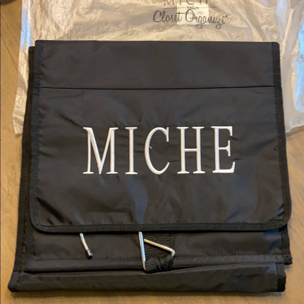 Michel classic shell organizer